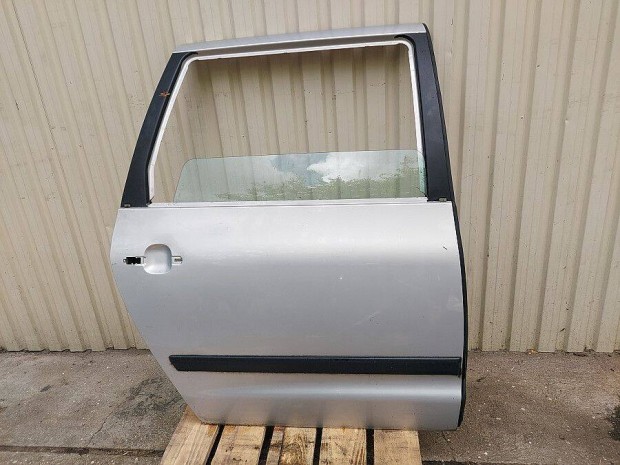 VW Sharan Seat Alhambra Ford Galaxy jobb hátsó ajtó
