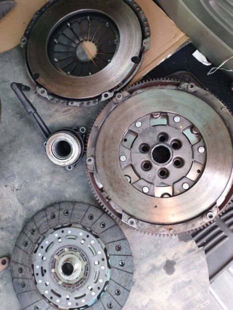 VW Sharan , Galaxy , Alhambra 1.9 Pdtdi Auy , Asz kuplung eladó