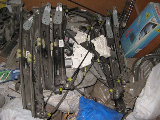 VW Sharan / Seat Alhambra (7N) ablakemel�k elad�k