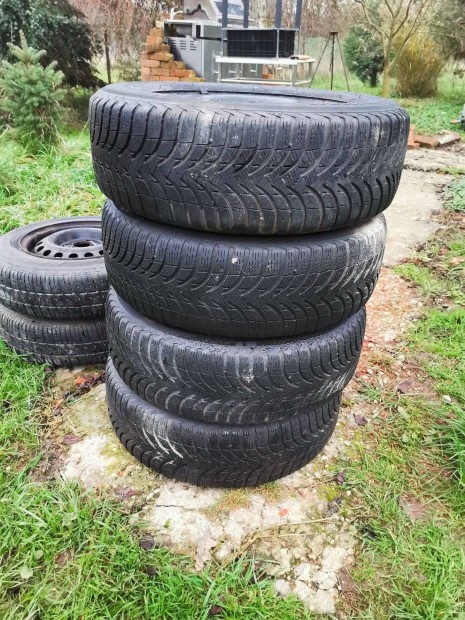 VW Skoda Audi Michelin Tli gumik 195/65 R15 acl felnin 5x100