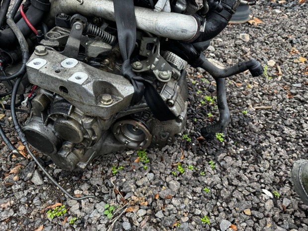 VW Skoda Seat 2.0pdtdi 170le v�lt� 6-os k�zi Jma-k�du