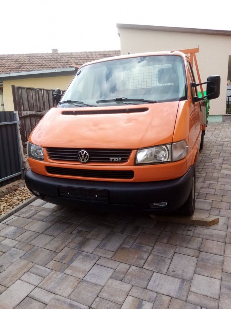 VW T4 2.5 TDI Syncro Elad