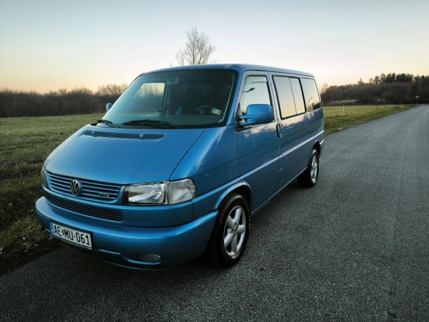 VW T4 Multivan 2.5 TDI (Atlantis) 5 henger, 105 LE 1999 friss m�