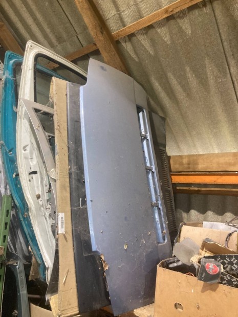 VW T4 gépháztető rozsdamentesen