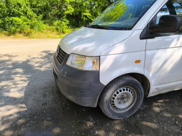 VW T5 2,5 Transporter motor kipróbáhatóan eladó!