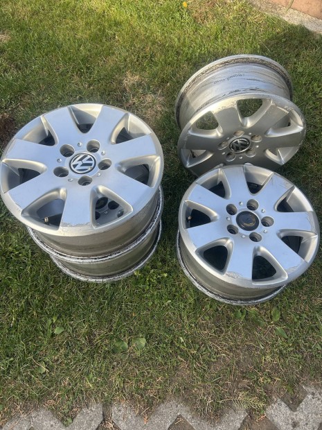 VW T5 gyári alufelni 16'
