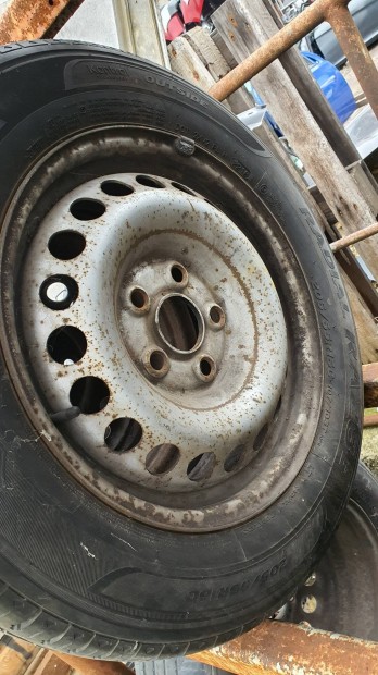 VW T5 lemezfelni 22.12.05 205/65 R16c