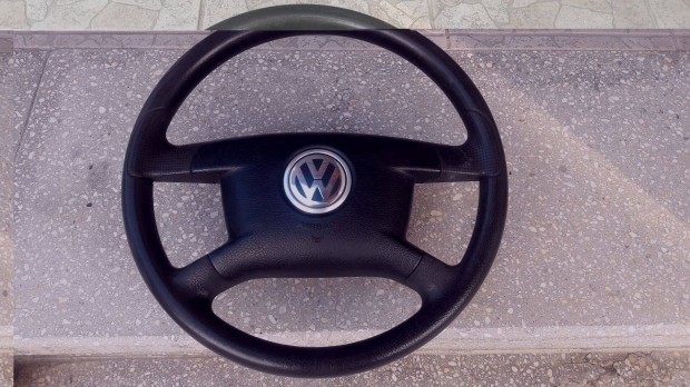VW T5 szép kormány légzsákkal együtt eladó