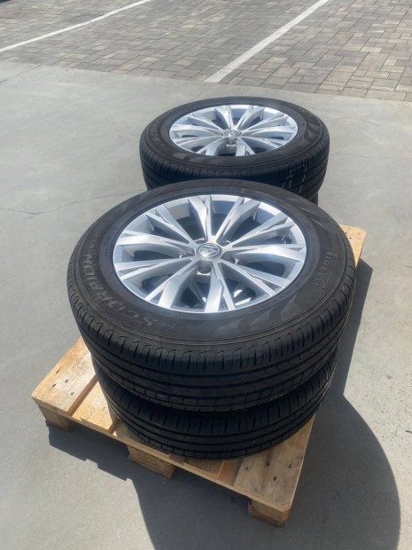 VW Tiguan Passat B8 Gyári alufelni 5x112 17