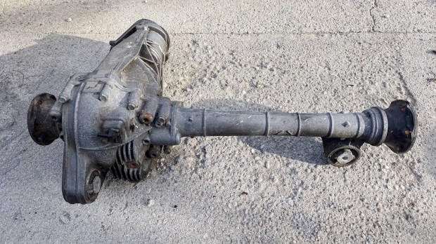 VW Touareg első difi