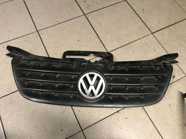 VW Touran 1T _ hűtőrács ( utángyártott)