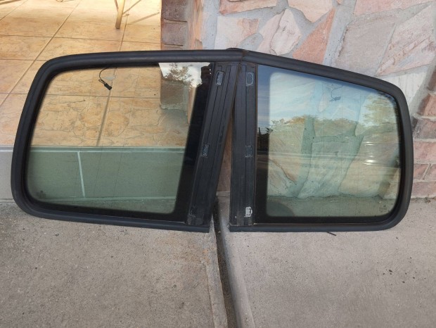 VW Touran 1T c oszlop oldalablak üveg, hátsó ablak