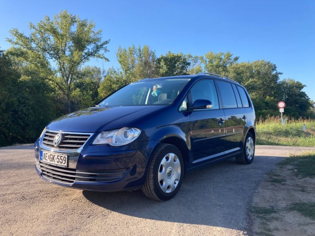 VW Touran 1.6 benzin