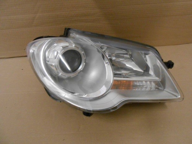 VW Touran 2007-2010-ig Jobb Halogén (H7-es) fényszóró 1T1941006B