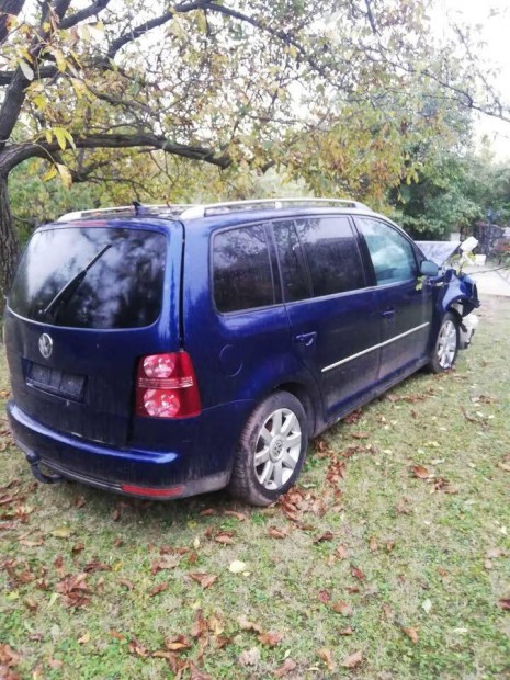 VW Touran 2008 2.0 pdtdi BMM, Beszerelési Garanciával!
