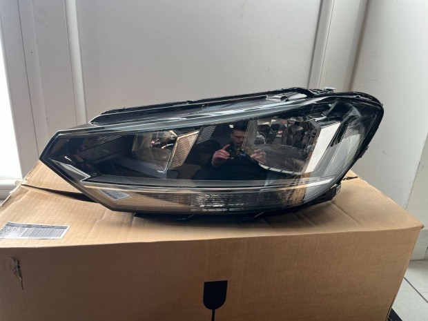 VW Touran II (5T) bal f�nysz�r� 5tb941005a