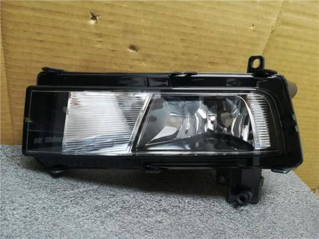 VW Touran k�dl�mpa bal 2015,05 -> 2019,12 (H11)