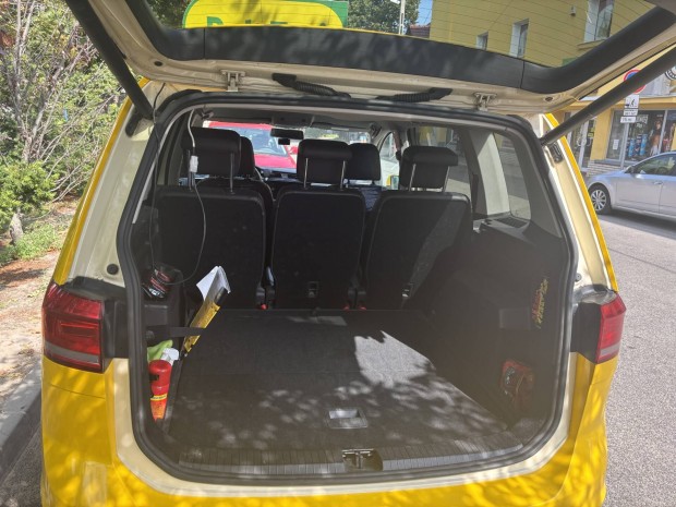 VW Touran taxi elad�