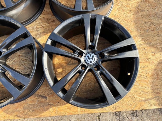 VW Transporter 18" 5x120 alufelni elad 18 coll T5 T6 Multivan