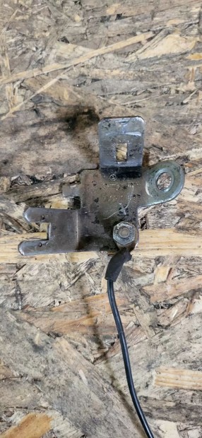 VW Transporter T4 91- K�beltart� k�bel tart� f�m lemez 2179