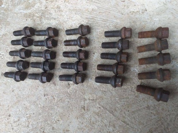 VW Transporter T4 gyri kerkcsavar szett