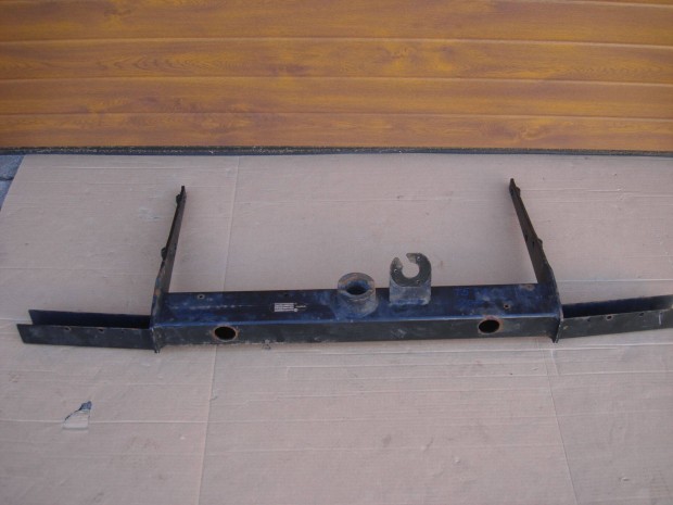 VW Transporter T5 T6 Gyri felcsatolhat Vonhorog Konzol 2003-tl 7H0