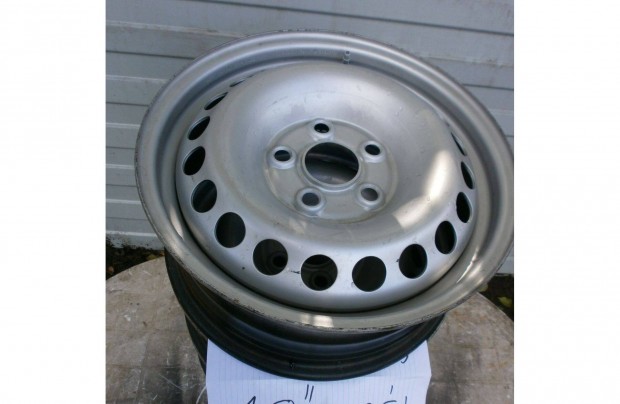 VW Transporter aclfelni 16" 4 db