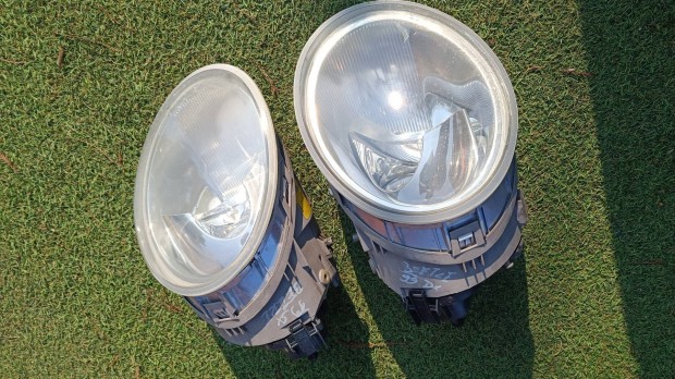 VW Volkswagen Beetle gy�ri bontott els� f�nysz�r� l�mpa p�r