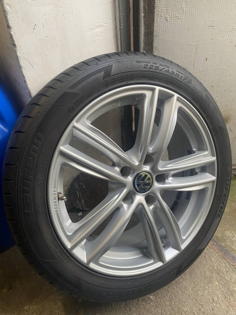 VW Volkswagen Brock Rc27 alufelni 5x112 R17