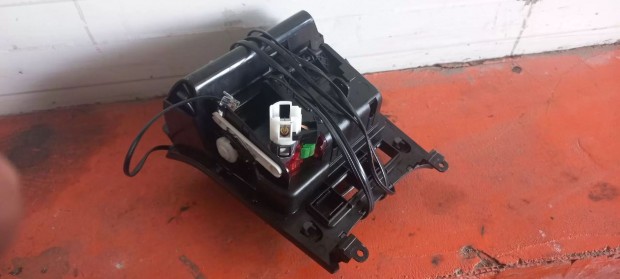 VW Volkswagen Golf 5 03- Hamutart� hamut�l hamut�lca 2584