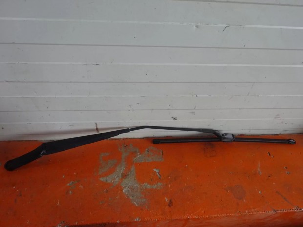 VW Volkswagen Golf Seat 03 - Jobb els� ABLAKT�RL� kar LAP�T karok 1126