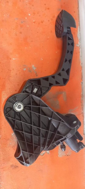 VW Volkswagen Golf Skoda Audi 03- Kuplung fels� munkahenger ped�l 1152