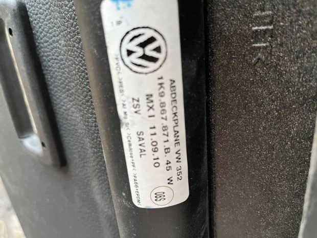 VW Volkswagen Golf VI csomagt�r rol�