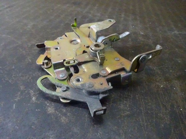 VW Volkswagen LT 96-06 Jobb oldali tol�ajt� z�rszerkezet NSZ00001437