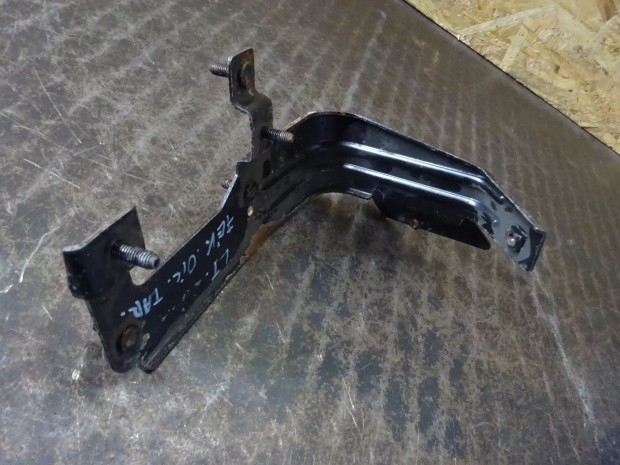 VW Volkswagen LT 96-t�l Szerv� olaj tart�ly tart� konzol bak 1618