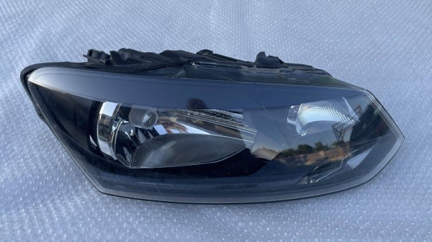 VW Volkswagen Polo V Jobb első fényszóró 6R1941016E