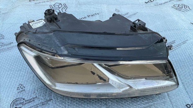 VW Volkswagen Tiguan Jobb első Fényszóró lámpa 5NB941006B