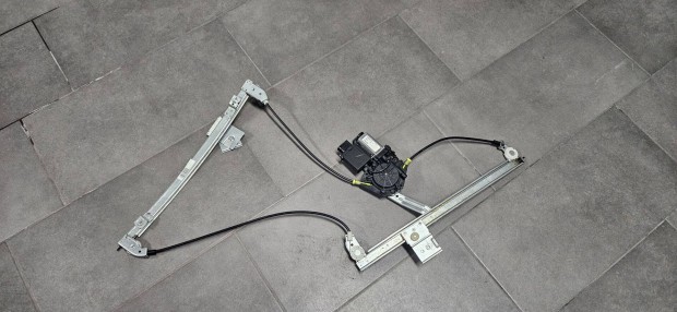VW Volkswagen Tiguan bal els� gy�ri �j elektromos ablakemel� szerkezet