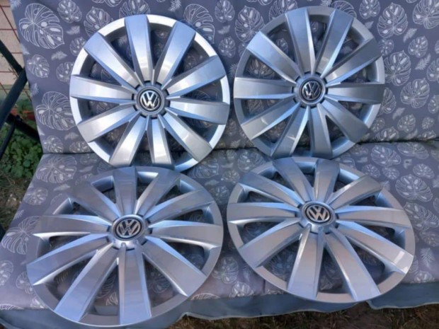 VW Volkswagen Transporter T5 T6 Multivan Caravelle gyári dísztárcsa 16