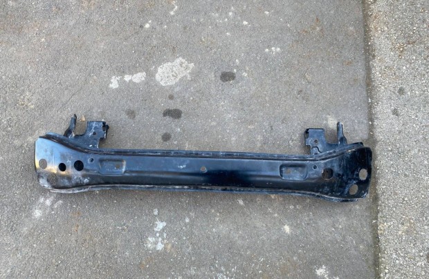 VW Volkswagen Transporter T5, T6 első lökhárító merevítő 7E0807109B