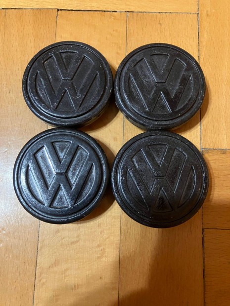 VW Volkswagen gy�ri alufelni k�z�p felnikupak