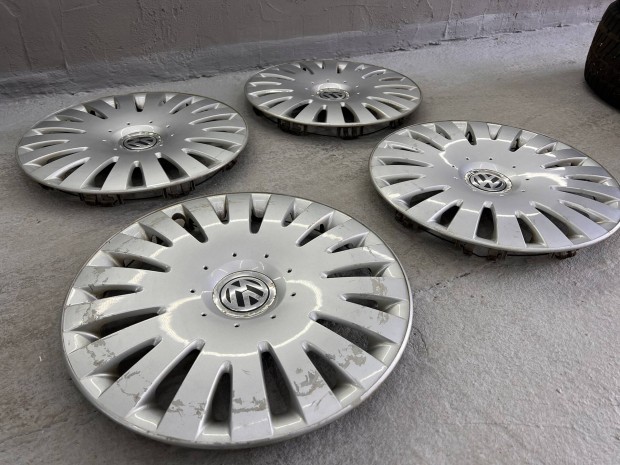 VW Volkswagen gyri dsztrcsa 16"