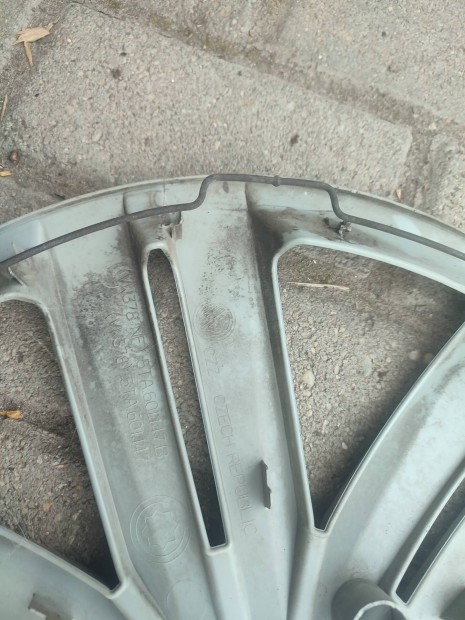 VW Volkswagen gy�ri d�szt�rcsa 