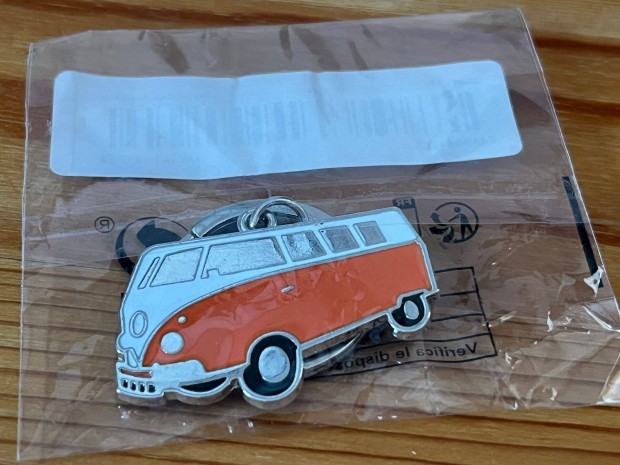 VW Volkswagen kisbusz kulcstartó