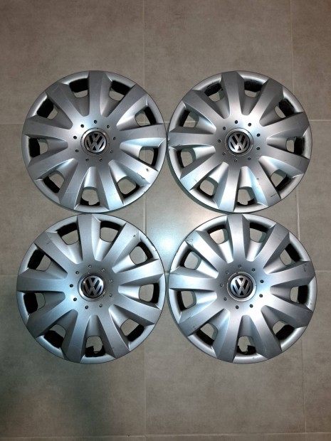 VW, 15", gyári dísztárcsa-szett