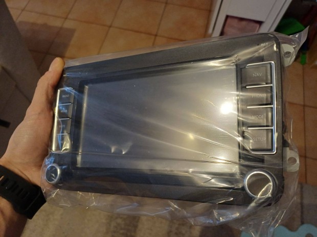 VW, Skoda, Seat Androidos fejegys�g, carplay, android auto, GPS