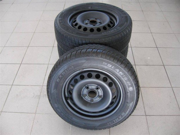 VW , Seat acélfelni Barum 195/65 R15 téli gumival eladó
