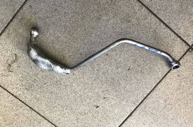 VW csopor Leon 1P 1,4 TSI - turbó olajcső 03C 145 140 F