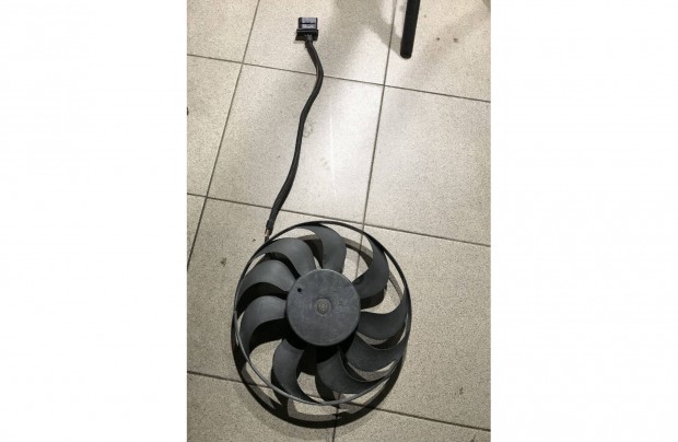 VW csoport Golf IV_ hűtőventilátor 1J0 959 455 R