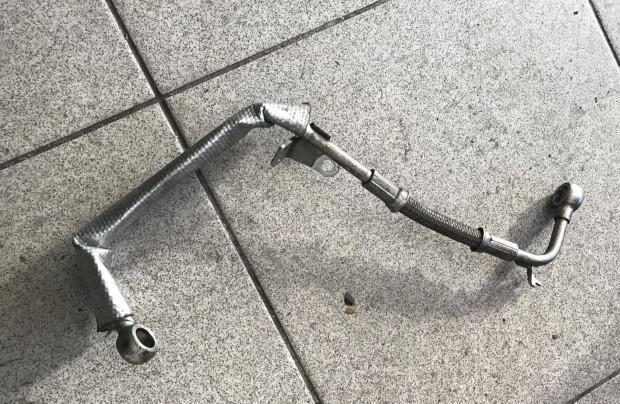 VW csoport Golf V 2,0 TFSI turbó vízcső